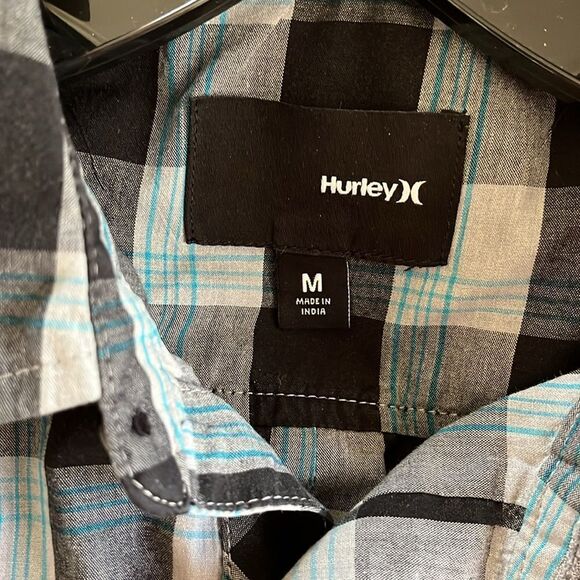 Hurley Short Sleeve Button Down Shirt Size Medium GUC Black/gray - Picture 3 of 6